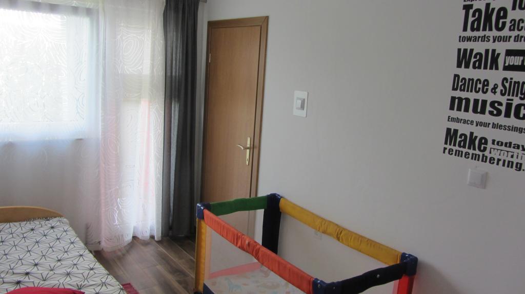 Apartment Marin Ogulin Exterior foto