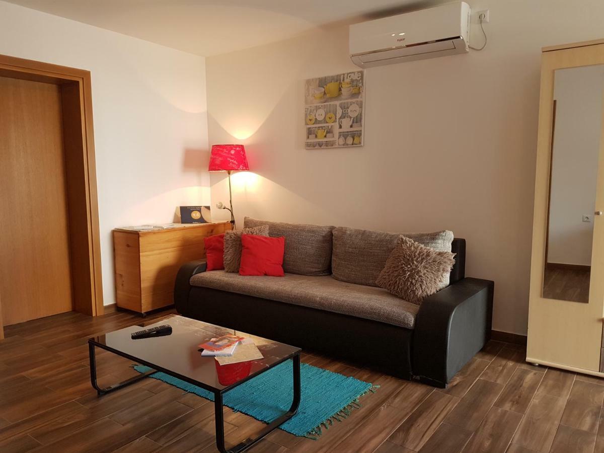 Apartment Marin Ogulin Exterior foto